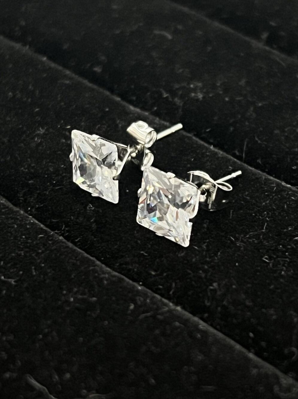N Stainless Steel Clear Faceted Square Rhinestone Stud Earrings